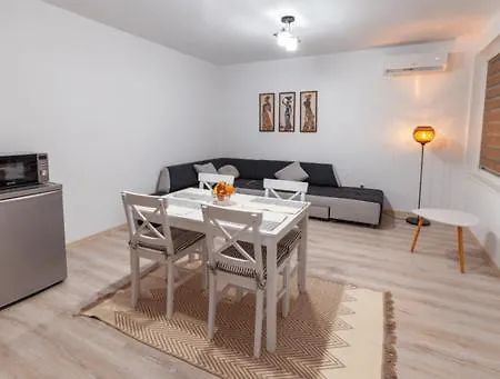 Apartament Ioama Island