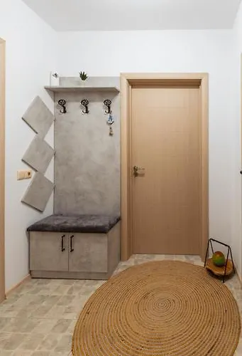 Apartament Ioama Island *